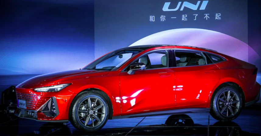 标榜运动 实际也很运动 长安轿车未来还得靠UNI-V？